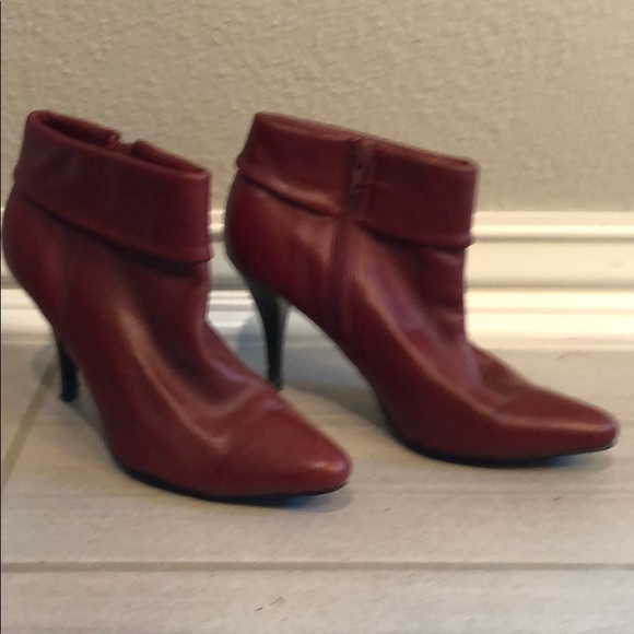 Baker’s pointy toe booties - Picture 6 of 10
